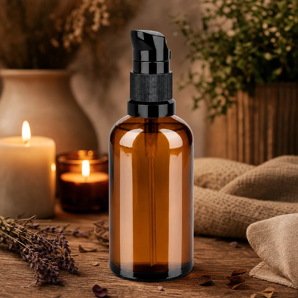100 ml butelka z pompką czarna STD BrownLine UT18/100 Wysokiej jakości 100 ml butelka z pompką BrownLine z ochroną UV i ergonomicznym czarnym dozownikiem z pompką