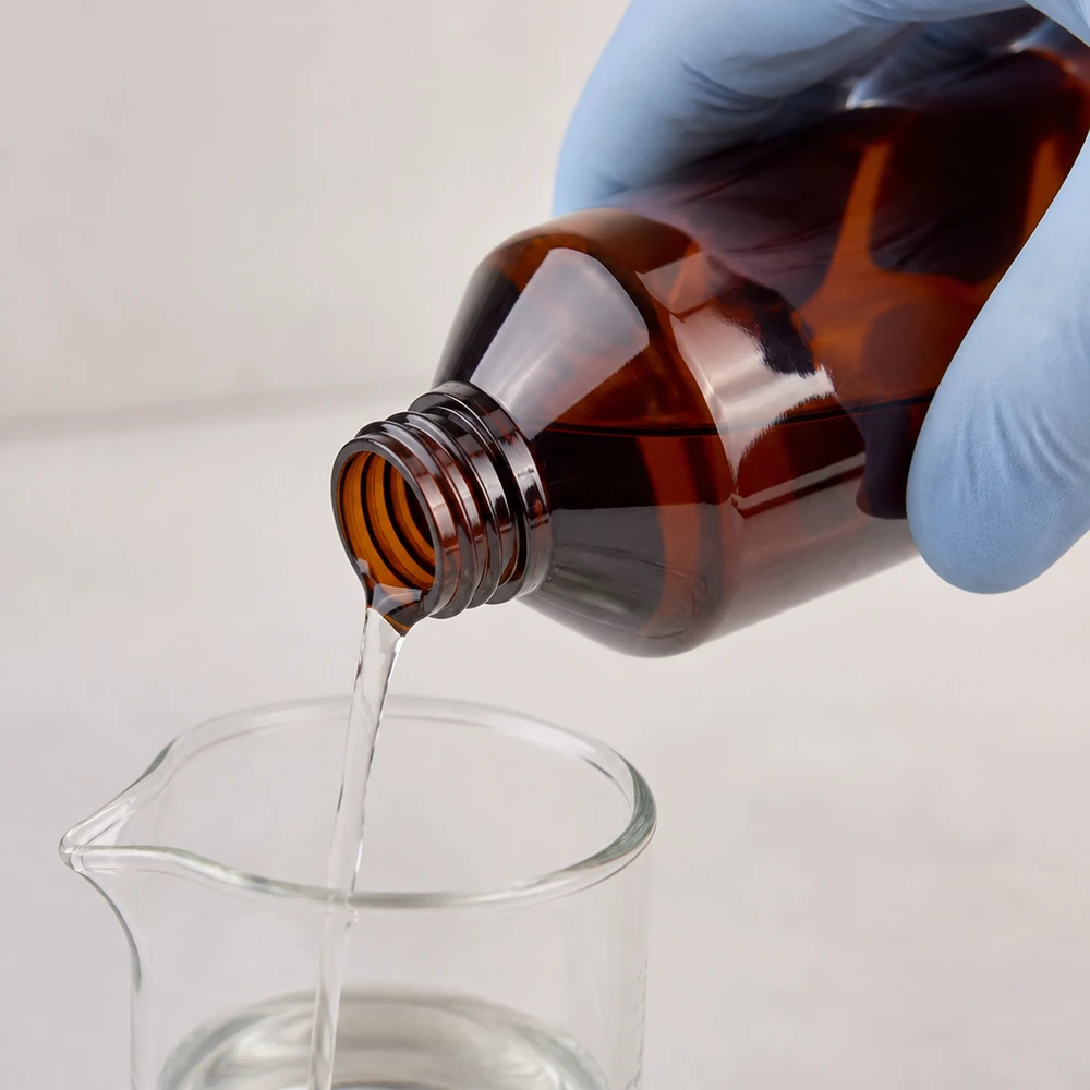 PET Flasche 1000ml braun mit braunem Schraubverschluss für sichere Lagerung von Laborflüssigkeiten