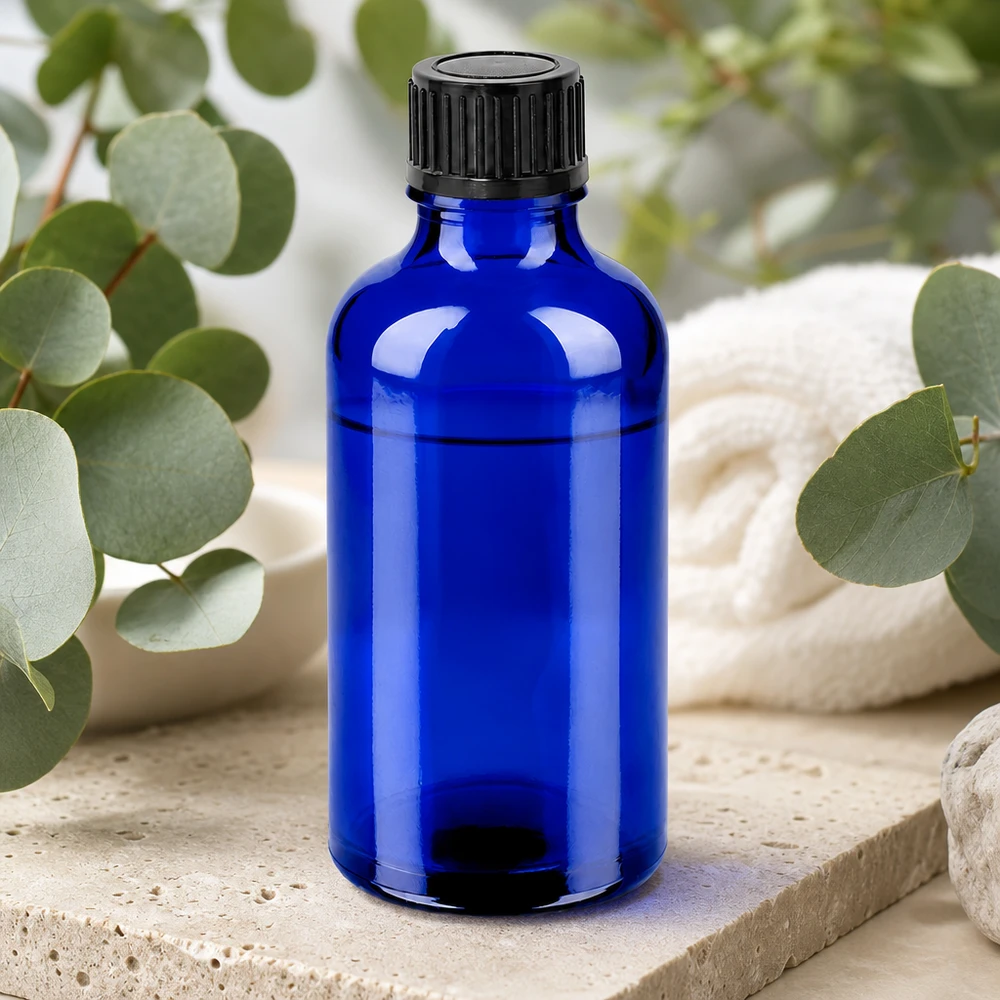 50 ml butelka 11 mm SV czarna STD BlueLine UT18/50 Wysokiej jakości szklana butelka o pojemności 50 ml w kolorze niebieskim z profesjonalną czarną zakrętką