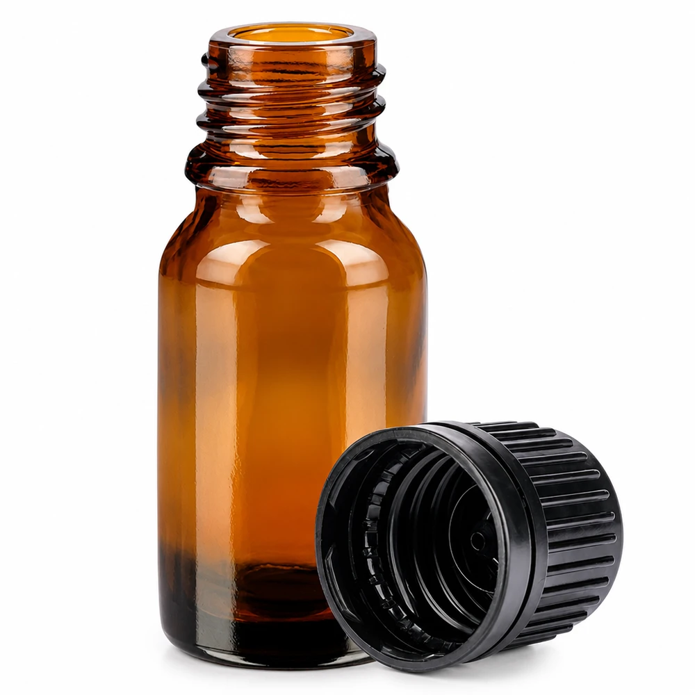 Butelka 10 ml, 11 mm, SV, czarna OV BrownLine UT18/10 Mała butelka z bursztynowego szkła o pojemności 10 ml z prążkowaną czarną nasadką zapewniającą ochronę przed promieniowaniem UV i bezpieczne przechowywanie.