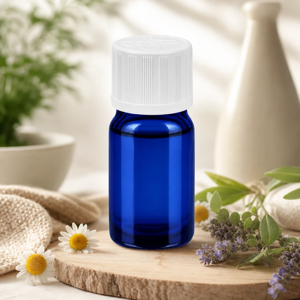 Butelka 5 ml 11 mm SV biała STD KiSi BlueLine UT18/5 Mała szklana butelka o pojemności 5 ml z gwintem UT18/5, idealna do olejków eterycznych i próbek smakowych.