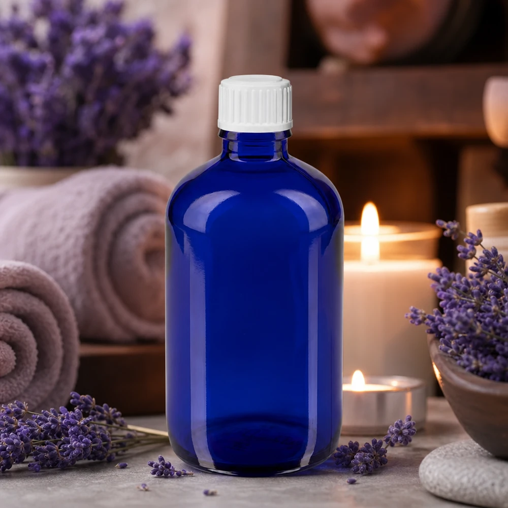 Butelka apteczna niebieska 100ml zakraplacz biały 0,8mm szt. Butelka z zakraplaczem chroniąca przed światłem, pojemność 100 ml, w kolorze kobaltowym, z precyzyjną nakrętką dozującą 0,9 mm, przeznaczona do kosmetyków naturalnych
