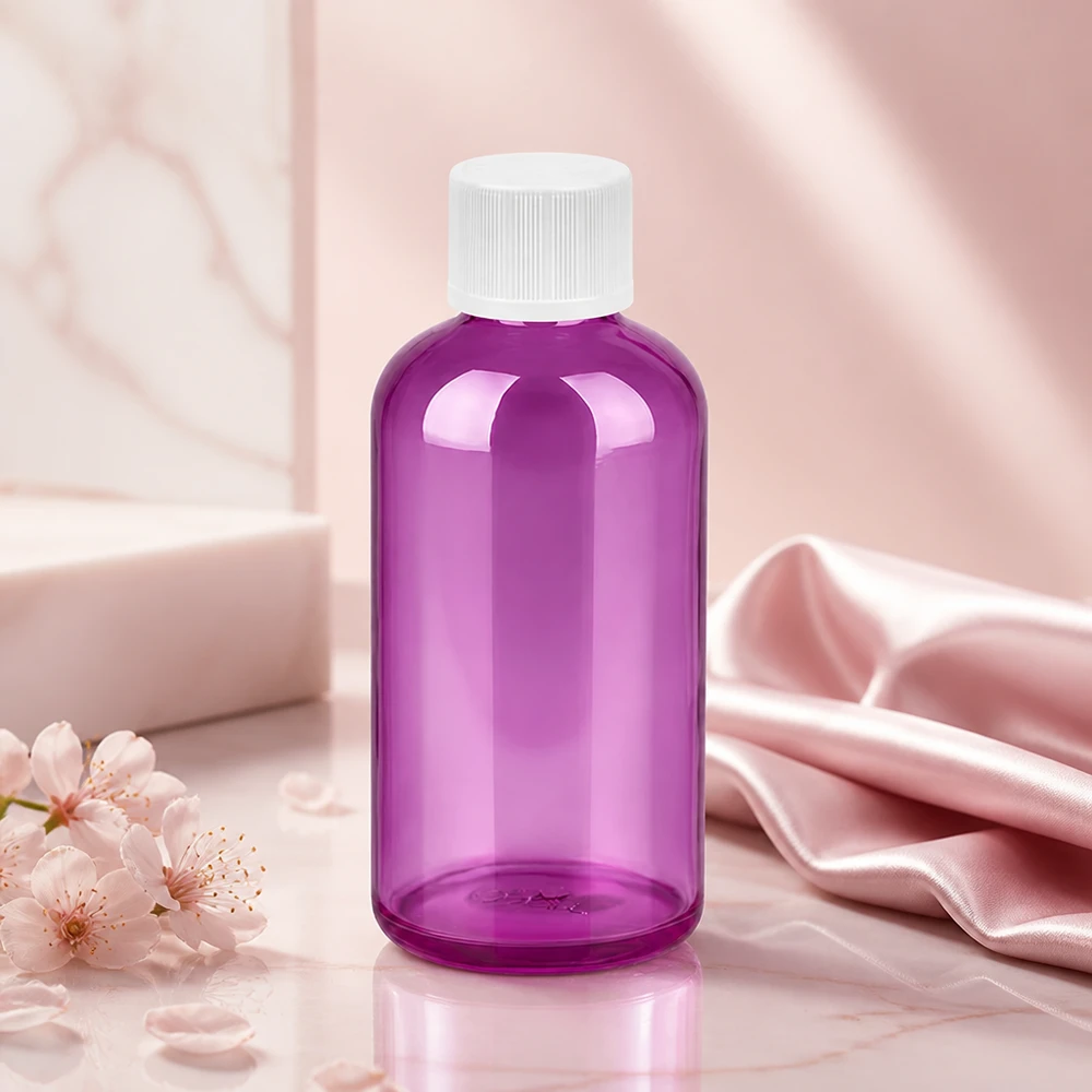 Butelka 100ml 11mm z białą zakrętką PurpleLine z zabezpieczeniem przed dziećmi. UT18/100 Fioletowa półprzezroczysta butelka 100 ml z bezpieczną dla dzieci białą zakrętką z gwintem UT18 do bezpiecznego przechowywania farmaceutyków