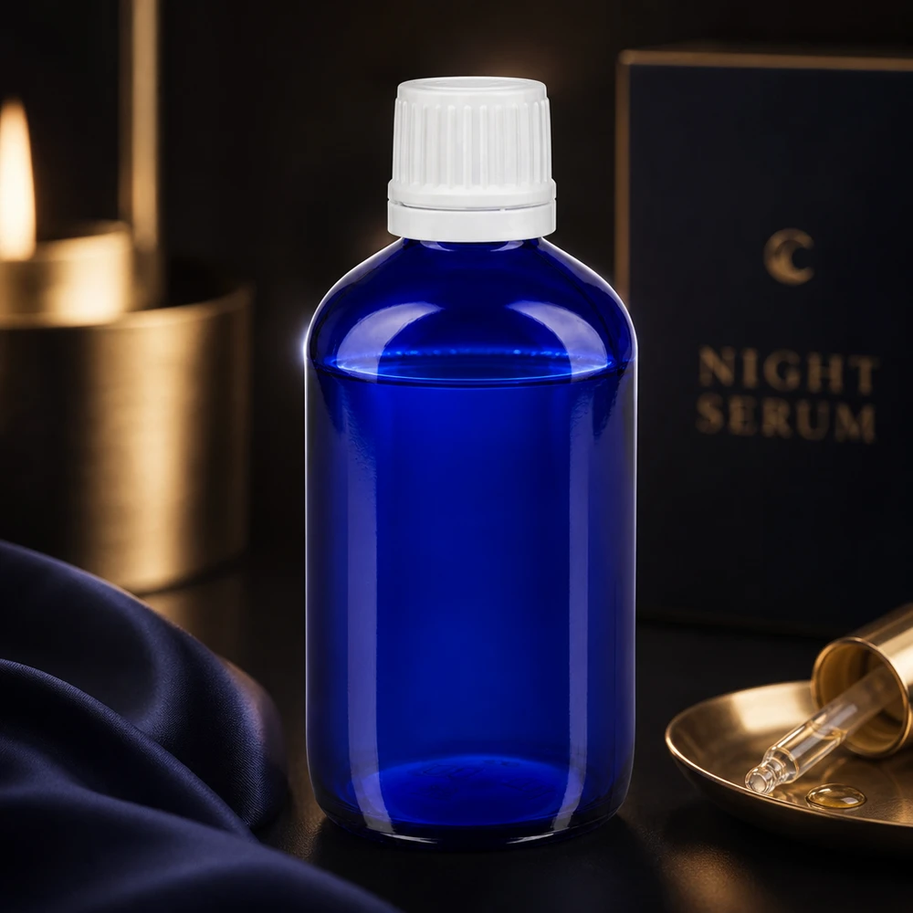 Butelka apteczna niebieska 20ml z kroplomierzem biała KiSi St Niebieska buteleczka apteczna o pojemności 20 ml z wkładem kroplomierzem 1,2 mm i białą zakrętką zabezpieczoną przed dziećmi