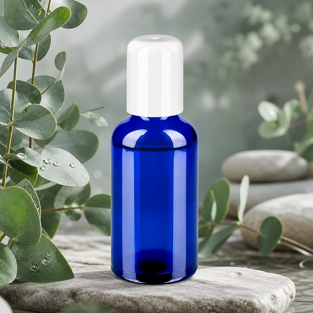 Butelka roll-on 50 ml biała STD BlueLine UT18/50 Butelka typu roll-on o pojemności 50 ml wykonana z wysokiej jakości szkła w intensywnie niebieskim kolorze z praktyczną nakrętką z kulką