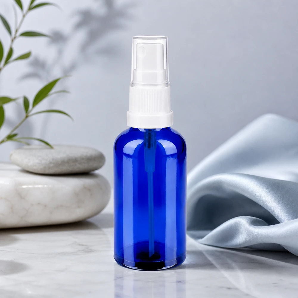 Butelka ze spryskiwaczem 50 ml biała/przezroczysta STD BlueLine UT18/50 Wysokiej jakości szklana butelka o pojemności 50 ml z rozpylaczem do kosmetyków DIY i domowych produktów pielęgnacyjnych