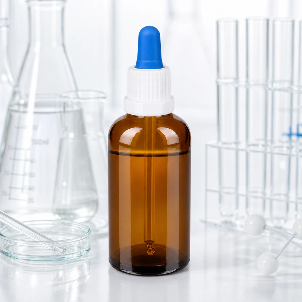 50 ml butelka z pipetą, biała/niebieska OV BrownLine UT18/50 Laboratoryjna butelka z pipetą o pojemności 50 ml z gwintem UT18 do precyzyjnego dozowania cieczy