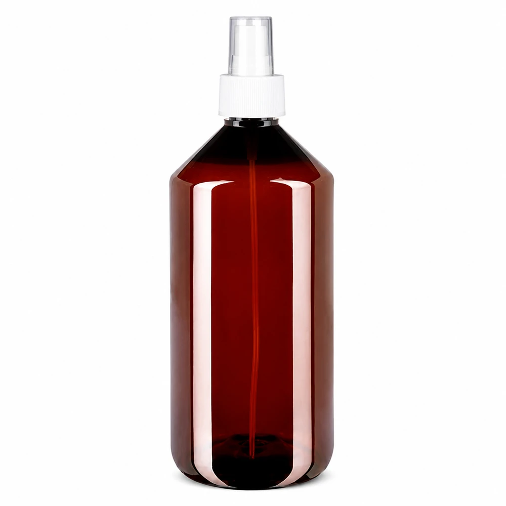 Butelka PET 1000ml z atomizerem biała Brązowa butelka PET o pojemności 1000 ml z białą głowicą rozpylającą, przeznaczona do kosmetyków i środków czyszczących