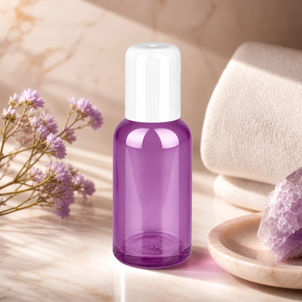Butelka roll-on 30 ml, biała, standardowa PurpleLine UT18/30 Wysokiej jakości szklana butelka roll-on 30 ml w kolorze fioletowym z praktycznym systemem roll-ball ułatwiającym dozowanie.