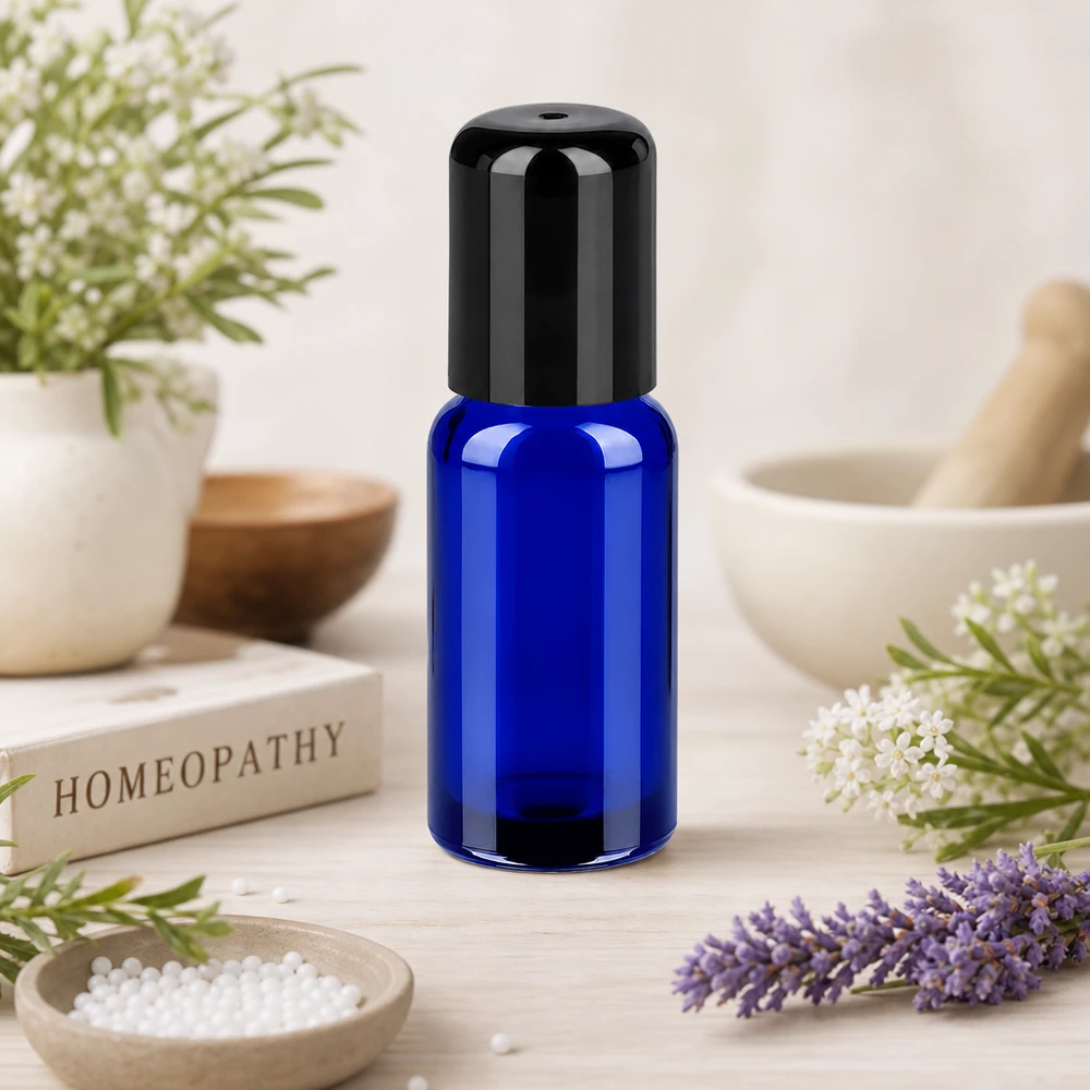 Butelka roll-on 20 ml czarna STD BlueLine UT18/20 Wysokiej jakości butelka STD BlueLine Roll-On 20 ml w kolorze niebieskim z czarną nasadką UT18/20