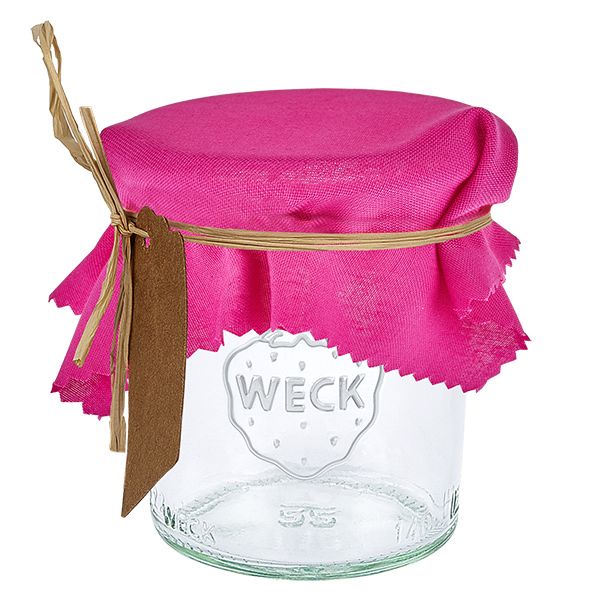 Serwetka materiałowa różowa 120x120mm kwadratowa Dekoracyjna serwetka z różowej tkaniny o boku 12 cm na słoiku Weck z brązową etykietą i rafią do przykrycia pokrywki