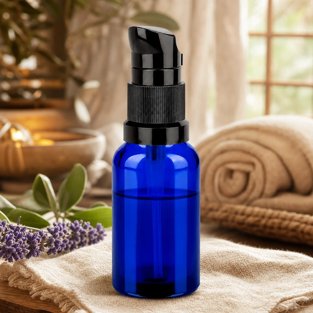 Butelka z pompką 20 ml czarna STD BlueLine UT18/20 Butelka z pompką 20 ml czarna STD BlueLine UT18/20 - praktyczny dozownik z pompką ułatwiający dozowanie