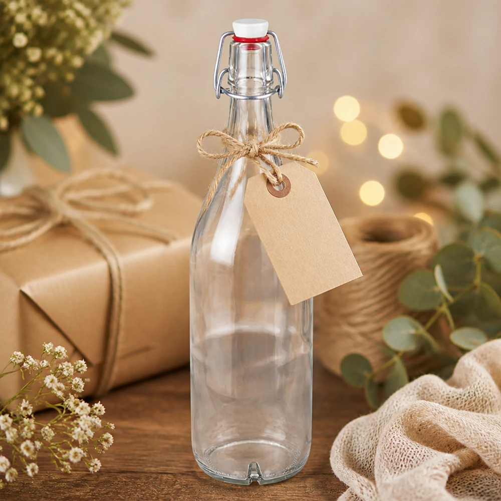 Szklana butelka o pojemności 1000 ml z porcelanową zawieszką i naturalną dekoracją w prezencie
