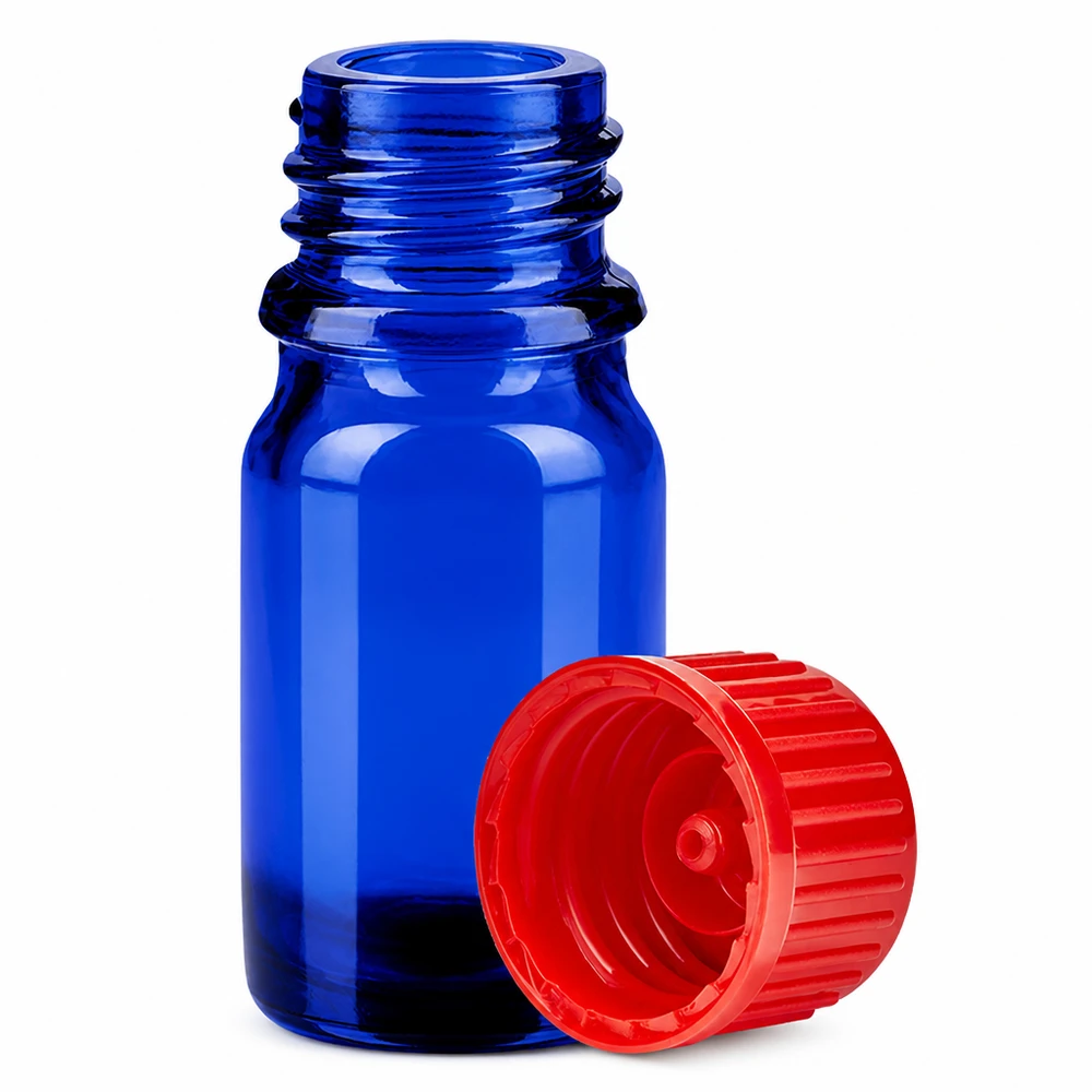 Butelka 5 ml 11 mm SV czerwona STD BlueLine UT18/5 Mała butelka laboratoryjna o pojemności 5 ml wykonana z niebieskiego szkła ze standardową czerwoną zakrętką o średnicy 11 mm do precyzyjnego dozowania