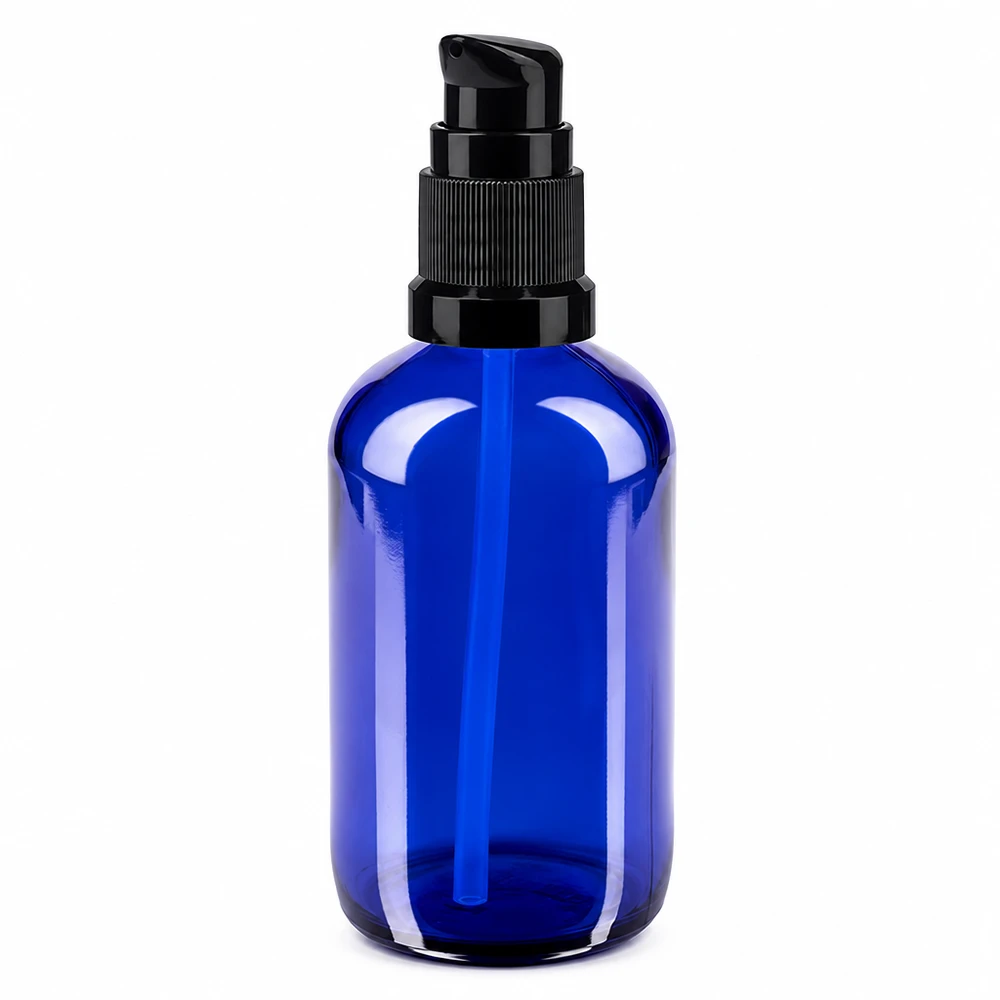 Butelka apteczna niebieska 100ml zakrętka z pompką czarna St Niebieska szklana butelka o pojemności 100 ml z czarną pompką, wykonana ze szkła aptecznego, przeznaczona do serum i olejków