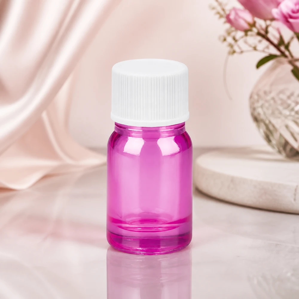 Butelka 5 ml z zakrętką 11 mm biała standard PurpleLine UT18/5 Wysokiej jakości szklana butelka o pojemności 5 ml w eleganckim fioletowym kolorze z białą zakrętką do wysokiej jakości produktów kosmetycznych