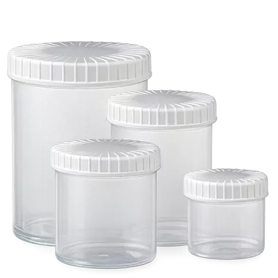 Przezroczyste pojemniki z pokrywką z rowkiem